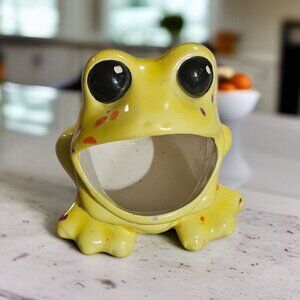 Vintage Big Mouth Frog Sponge Scrubbie Holder Speckled Yellow Glaze CHIP on Lip